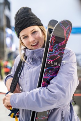 PAT KING / ART DIRECTION, DESIGN, BRANDING © 2025